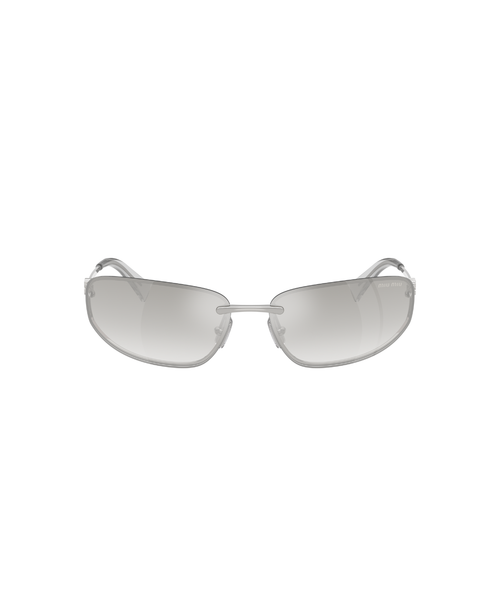 Silver-Clear Silver Gradient
